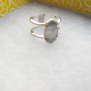 Kendra Scott Elyse Ring (Size 7)